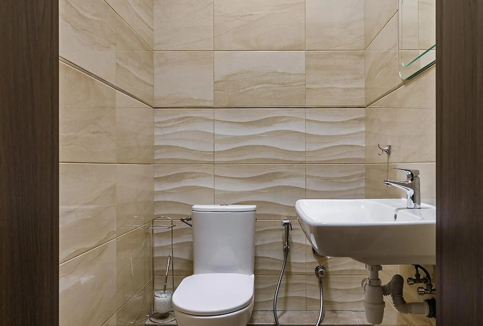 Lights Apartments With Two Bedrooms In The Center Of City 利沃夫